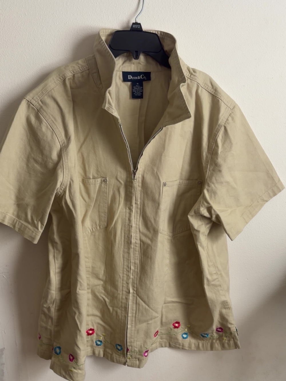 Denim&Co Beige Short Sleeve Zip-Front Shirt with Embroidered Hem